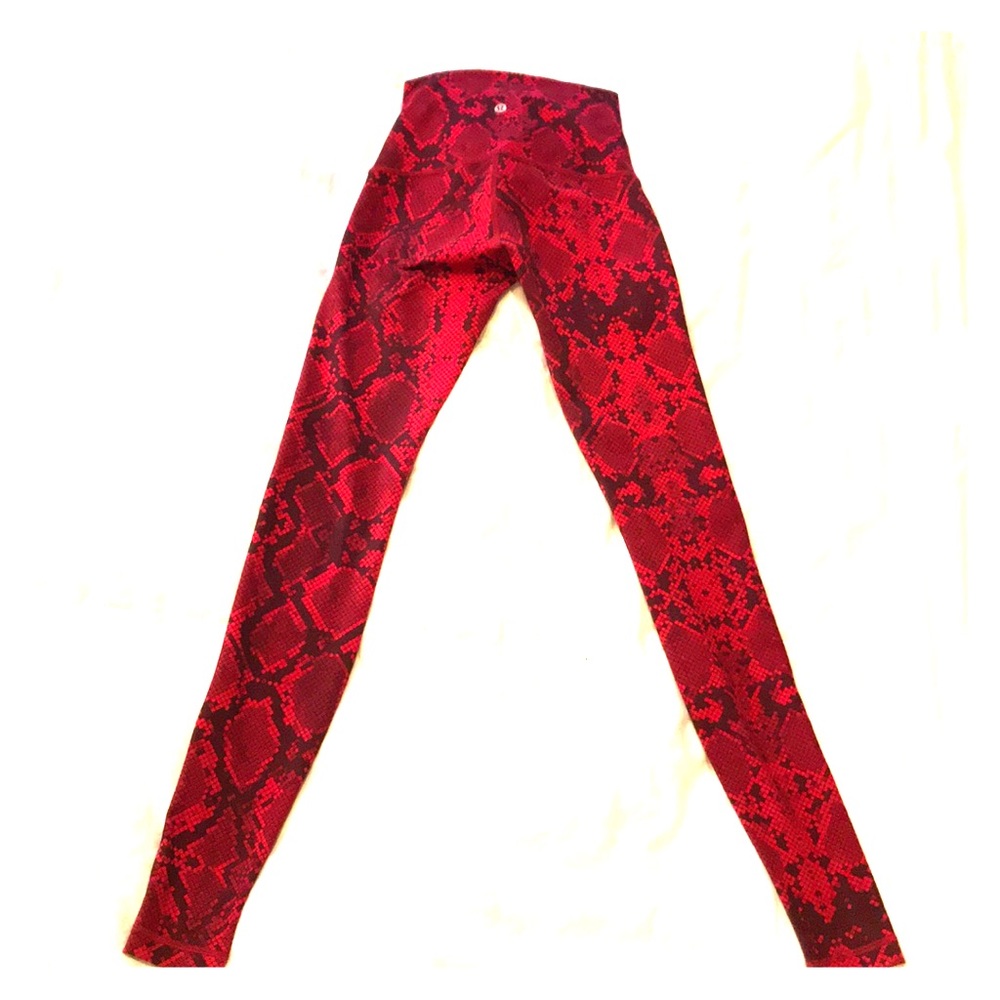 Lululemon full length Wonder Under tights
